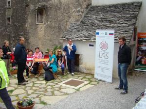 S Plisko skozi igro do znanja – Doživi kras na krasu (PDK) NIP 2012